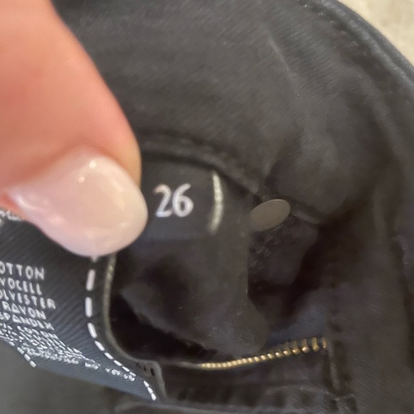 7 For All Mankind - Picture 8 of 9